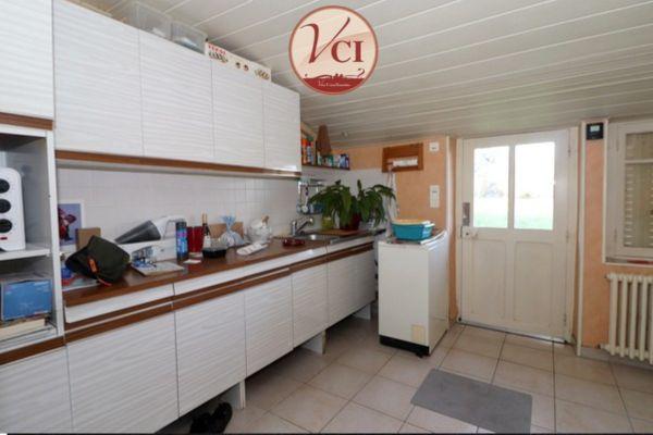 Photo 19